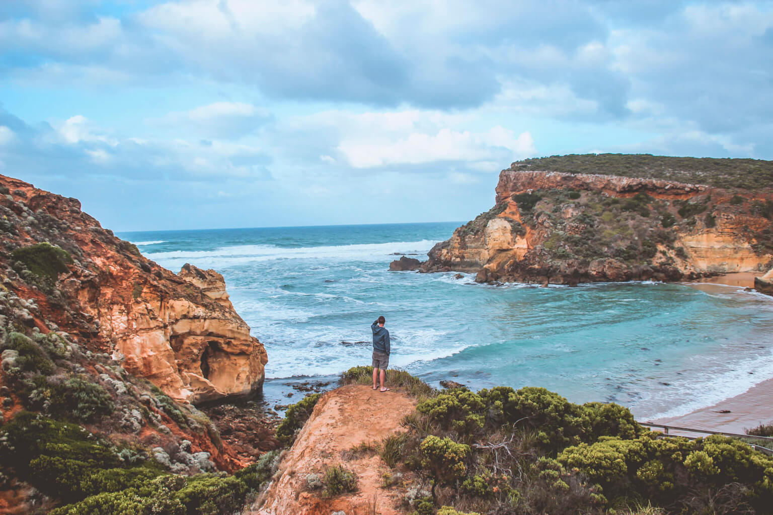 Childers Cove - Best Stops Along The Great Ocean Road
