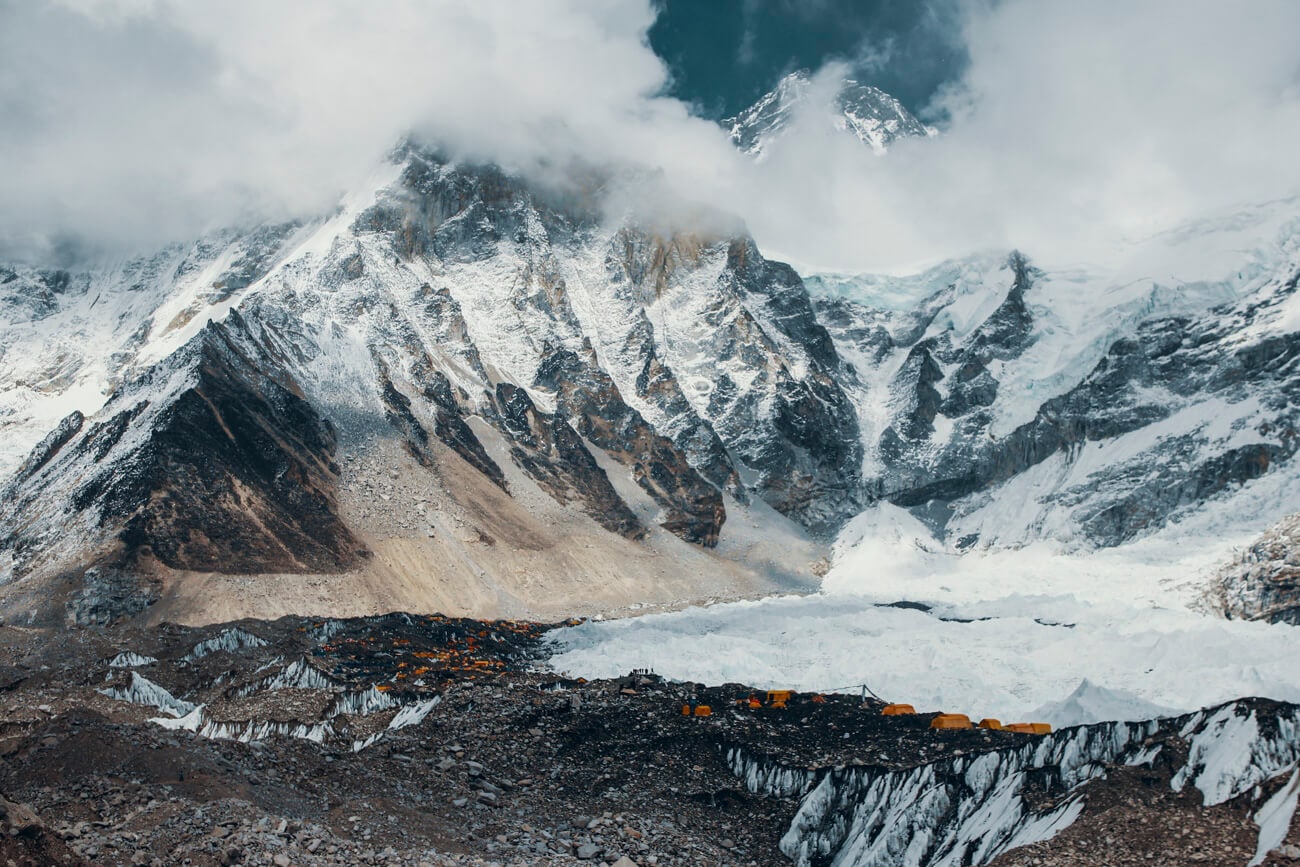 Everest Base Camp - The Ultimate Guide To Doing The Everest Base Camp Trek Without A Guide